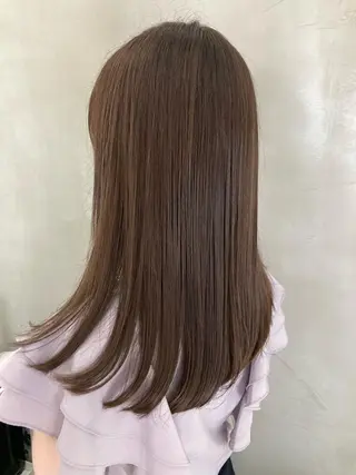 セミロング Larry🌼中下 美香のヘアスタイル
