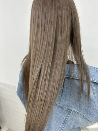 カラー ダブルスキルエクステ /羽エクステ白石宇由のヘアスタイル