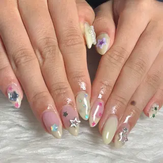 ネイル LAVISH manaのネイルデザイン