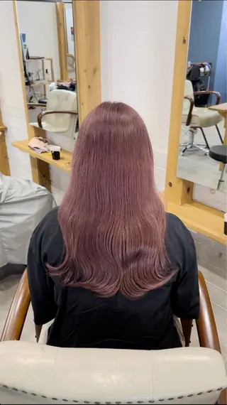 ロング カラー 柔らかいハイトーン/ kizunaのヘアスタイル