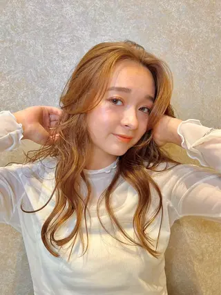 ロング 片柳 美友季のヘアスタイル