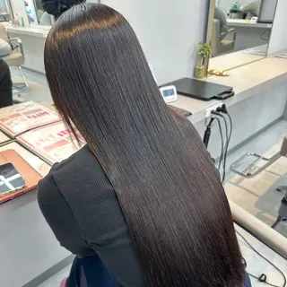 ロング 佐々木 玲のヘアスタイル