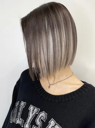 ショート カラー vizz by el yts 北谷エクステのヘアスタイル