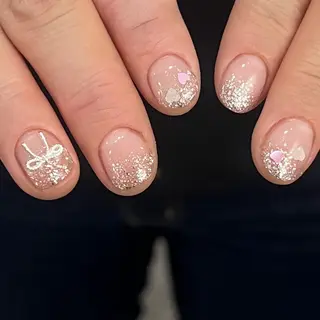 ネイル SHIORI🐈‍⬛ 韓国⌇ワンホンネイルのネイルデザイン