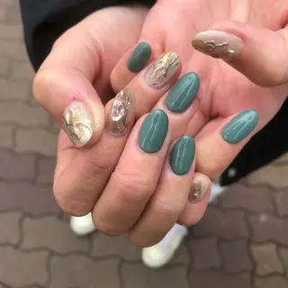 ロング カラー キッズ ネイル マツエク・マツパ 福田 加奈のネイルデザイン