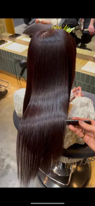 ロング 縮毛矯正・似合わせ タナカ レイヤのヘアスタイル