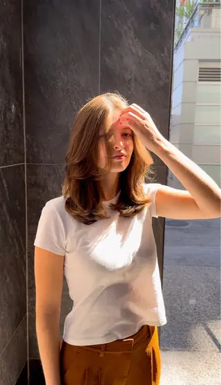 ミディアム 上原 麻彩のマツエク・マツパデザイン