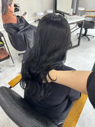 ロング カラー 赤み無し柔らかカラー 【梅田】madokaのヘアスタイル