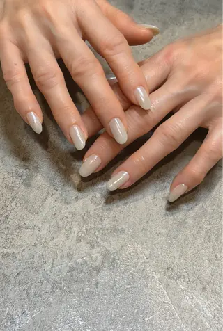 ネイル SALON  VILLAGE hakata所属・サロン　ビレッジ 博多店　SHIHOのネイルデザイン