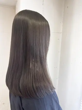 ロング 髪質改善チェルシー 表参道💎縮毛矯正のヘアスタイル