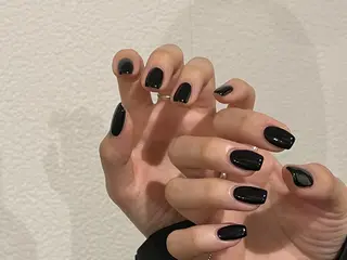 ネイル p.o.n.所属・🫧aku🫧 自由が丘／フィルインのネイルデザイン