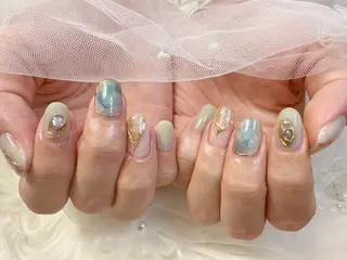 ネイル 高島 夏海のネイルデザイン