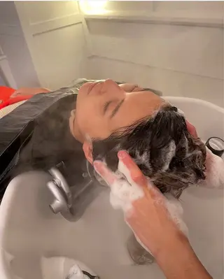 海音🌺レイヤー カット/ケアリストのヘアスタイル