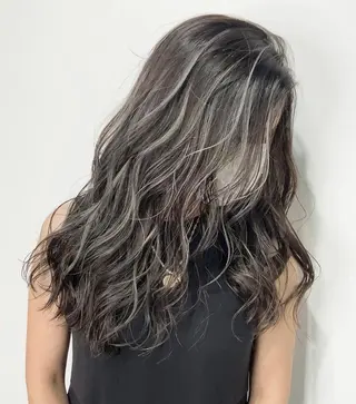 ロング カラー パーマ ヘアアレンジ メンズ キッズ ネイル マツエク・マツパ アイブロウ ブリーチ　ハイトーン 特化🌈フジタハルキのヘアスタイル