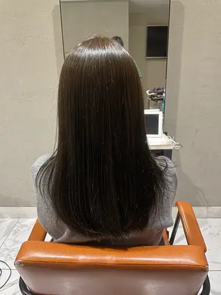 カラー 頭から整える美容師 松田のヘアスタイル