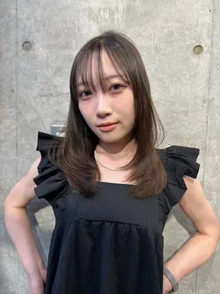 セミロング カラー DAIKIベージュ 🍂レイヤーカットのヘアスタイル