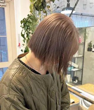ショート カラー オリーブ/縮毛♡ Natsuno🩰のヘアスタイル