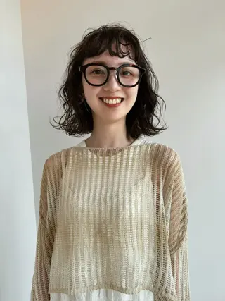 ミディアム カラー 蛭町 遥香のヘアスタイル