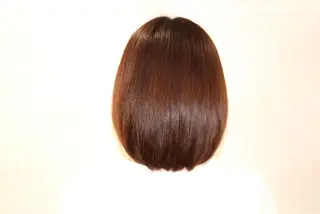 ミディアム カラー ヘアサロン オーファ予約係の眉毛・アイブロウイメージ