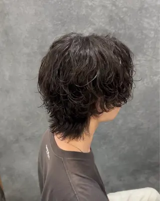 カラー パーマ メンズ RACCOON.TOKYO 渋谷店所属・メンズカット🐺 パーマ特化🔥舜のヘアスタイル