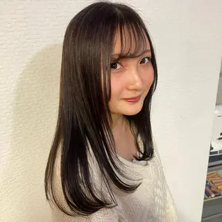 ロング カラー ｼﾉｻﾞｷ ｷﾅのヘアスタイル