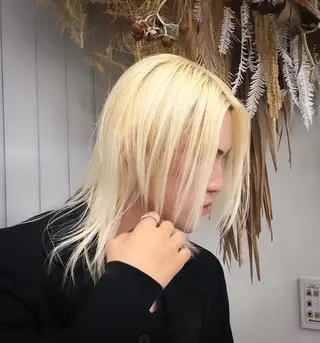 カラー 似合わせハイトーン ヒロトのヘアスタイル