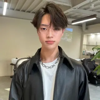 ショート メンズ ハイトーン×似合わせ 🌱中川慎之介のヘアスタイル