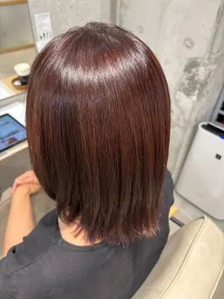 ミディアム 安永識央里/大曽根/ カラーモデルのヘアスタイル