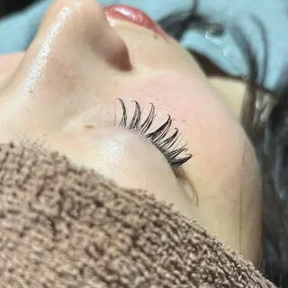 マツエク・マツパ MODEK's阿倍野 SANAのヘアスタイル