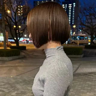 ショート ボブ/ハイトーン/ 岡山駅/別曽遥也のヘアスタイル