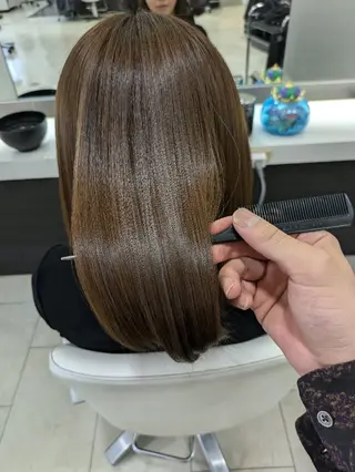 ミディアム カラー ✨METEO導入店✨ 髪質改善×縮毛矯正のヘアスタイル