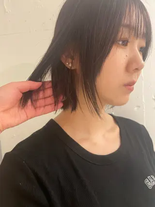 ショート カラー mei|顔まわり ×透明感カラーのヘアスタイル