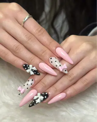 ネイル NIE MoMoのネイルデザイン