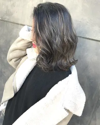 ミディアム カラー TOMOYA/ ショート、レイヤーのヘアスタイル
