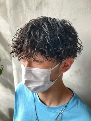 ショート カラー パーマ メンズ 波巻きスパイラルパー マ/シャドウパーマ駿のヘアスタイル
