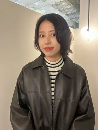 ミディアム yewscent / konaのヘアスタイル