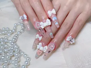 ネイル M🌷nail 長さだし専門店のネイルデザイン