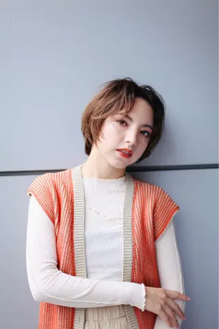 ミディアム hoNua. 栄/透明感カラーのヘアスタイル