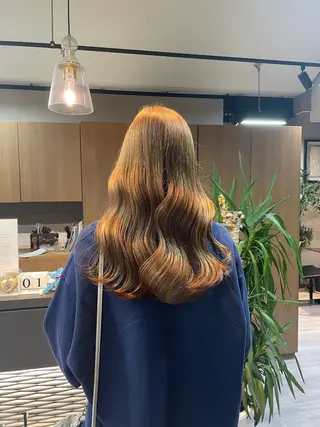 ロング カラー マキノ キョウカのヘアスタイル