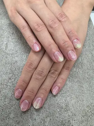 ネイル MAXKELLY ASAのネイルデザイン