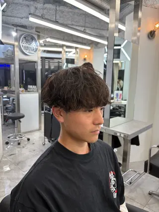 パーマ メンズ 🔥ジャス/ メンズ特化美容師🔥のヘアスタイル