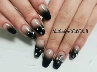 ネイル color.8 AYAのネイルデザイン