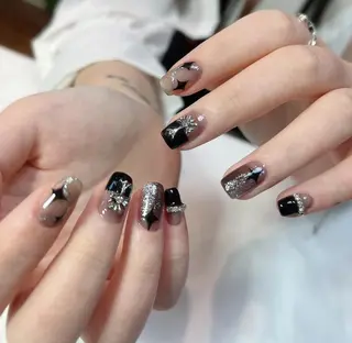 ネイル Queens ゲンのネイルデザイン