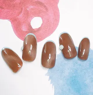 ネイル mano nella manoのネイルデザイン