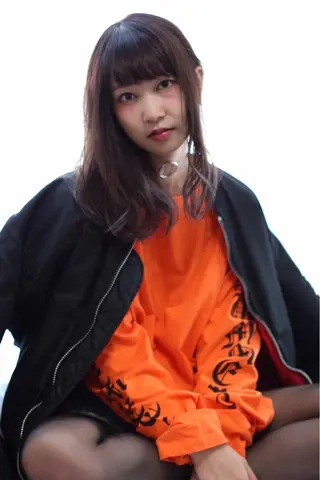 ロング カラー パーマ 安達 俊亮のヘアスタイル