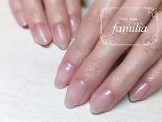 ネイル -nailroom- familiaのネイルデザイン