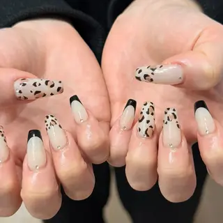 ミディアム 小川 柚香のネイルデザイン