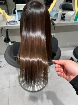 レイヤー/縮毛矯正 のマスター【タケル】のヘアスタイル