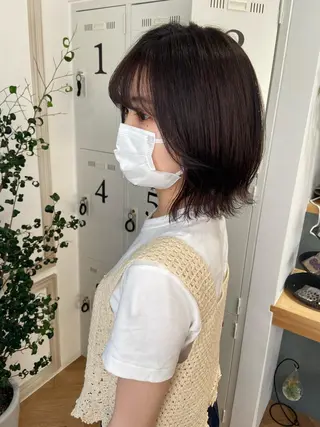 ショート カラー merc.🌿💚 八幡真衣のヘアスタイル