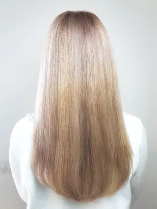 ロング カラー ✨デザインカラー✨ ハイトーン　森貴章のヘアスタイル